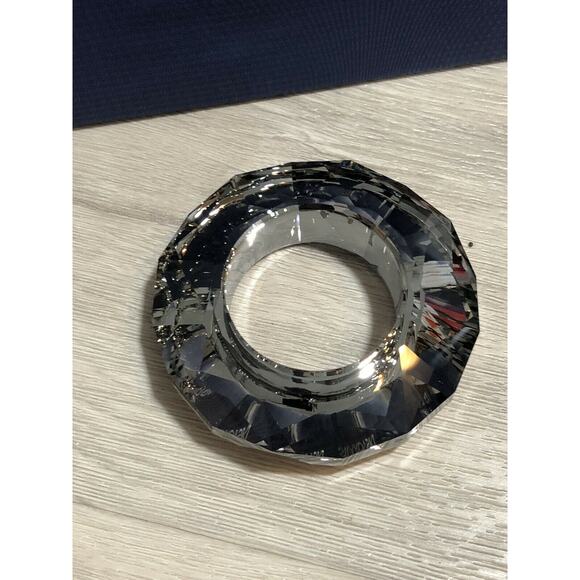 Swarovski Crystal Allure Tea Light Holder - Picture 6 of 10